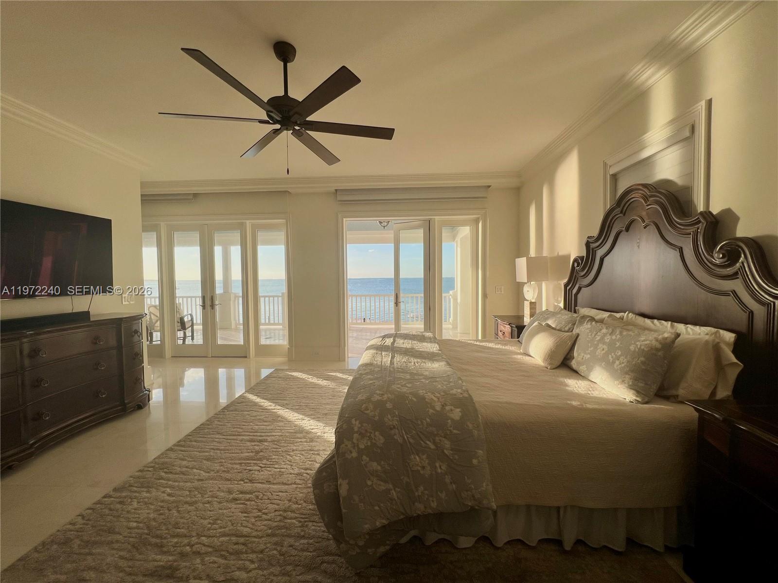 ISLAMORADA, TOWNSITE OF - Residential
