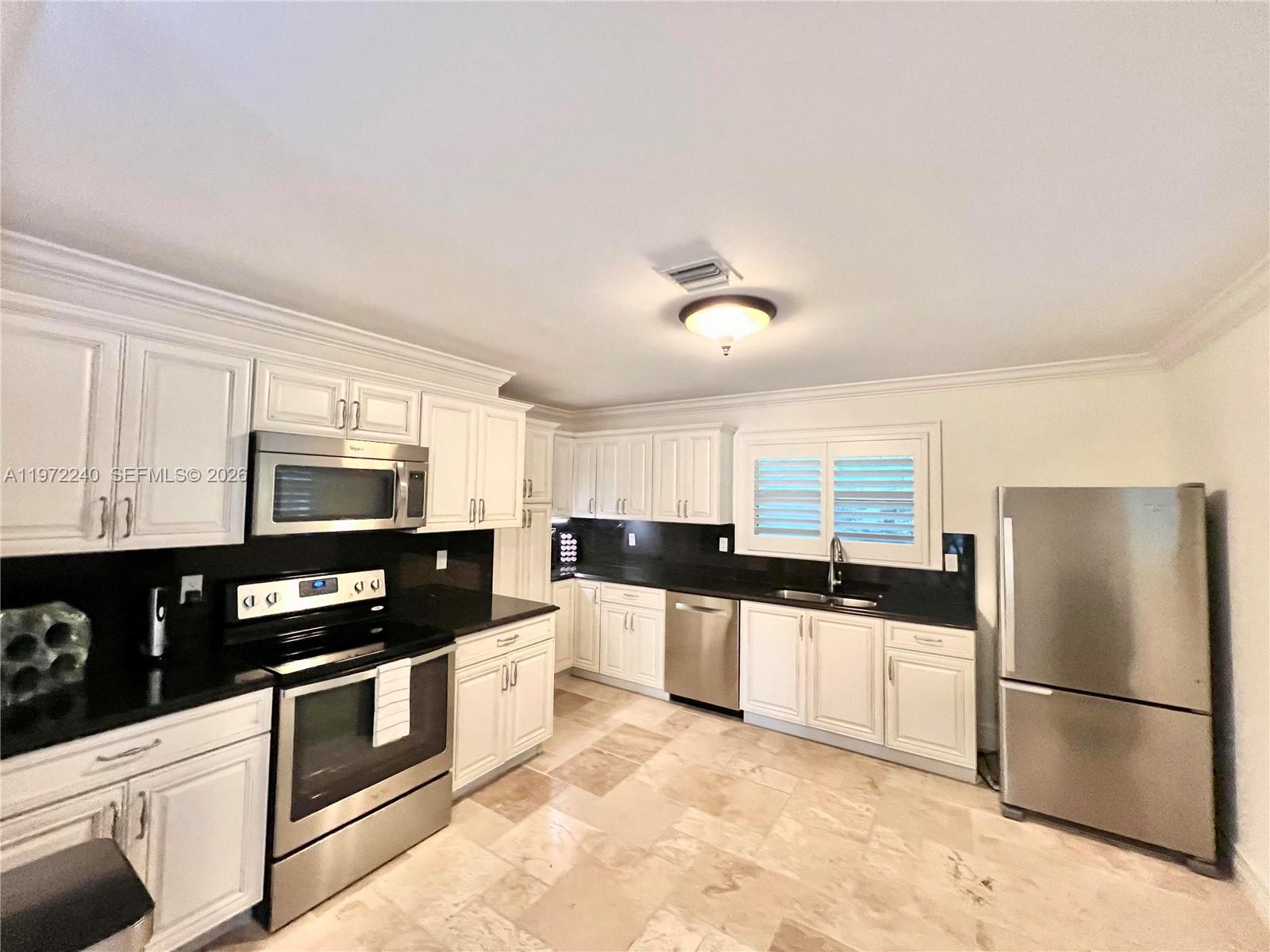 ISLAMORADA, TOWNSITE OF - Residential