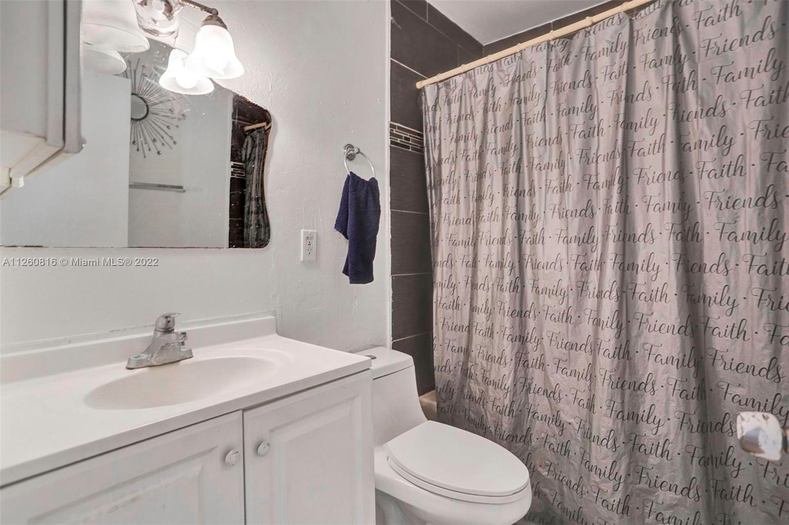 TIFFANY LAKE CONDO PH 3 - Residential