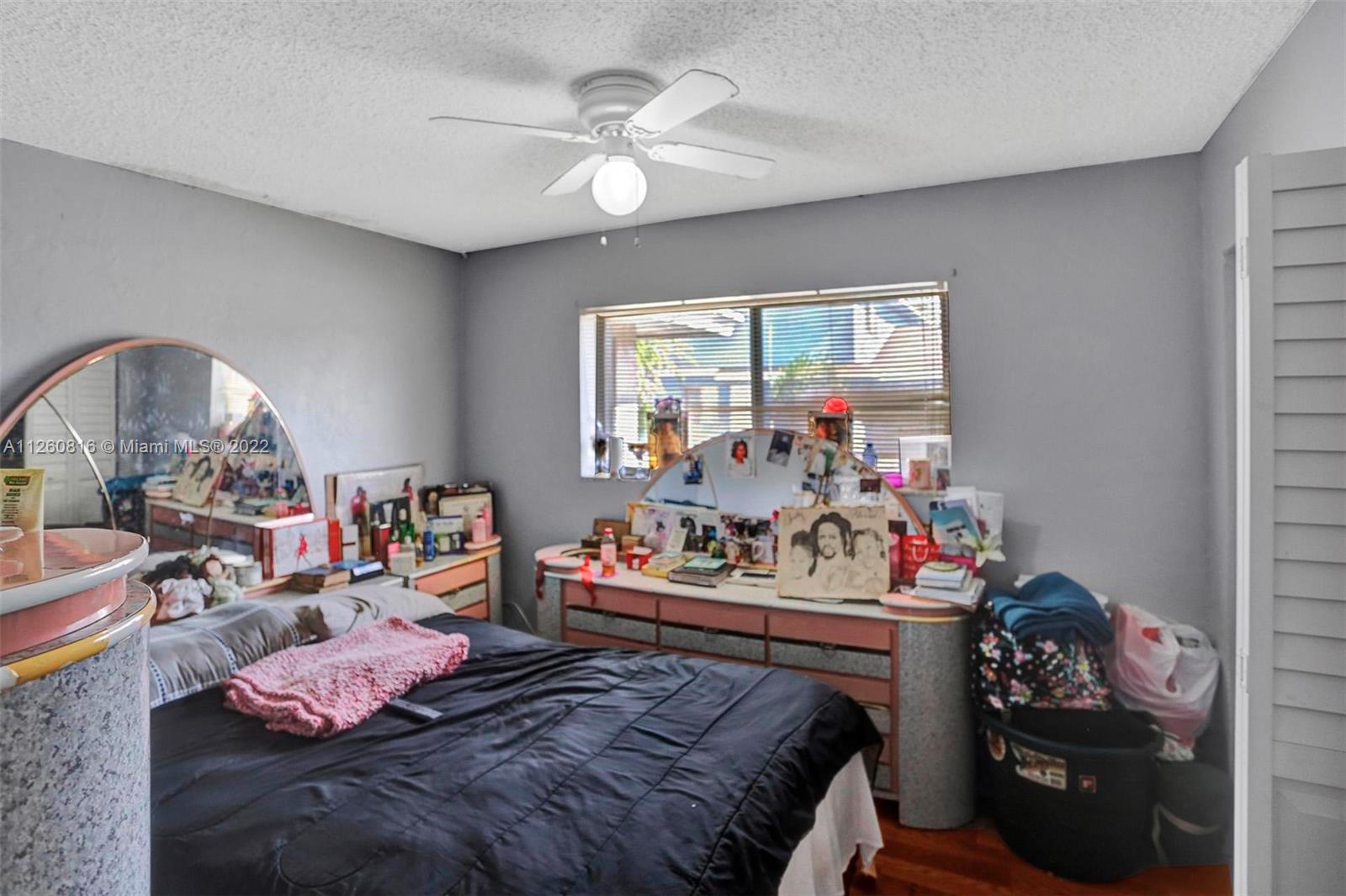 TIFFANY LAKE CONDO PH 3 - Residential
