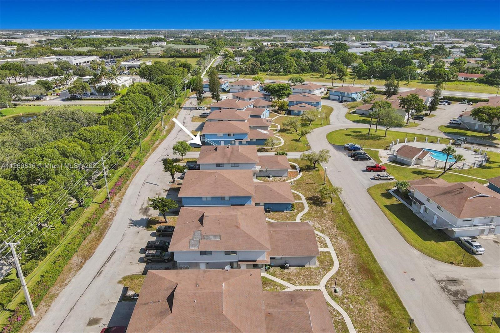 TIFFANY LAKE CONDO PH 3 - Residential
