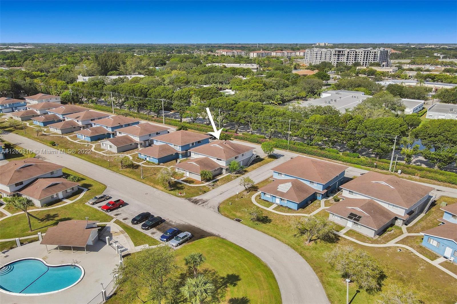 TIFFANY LAKE CONDO PH 3 - Residential