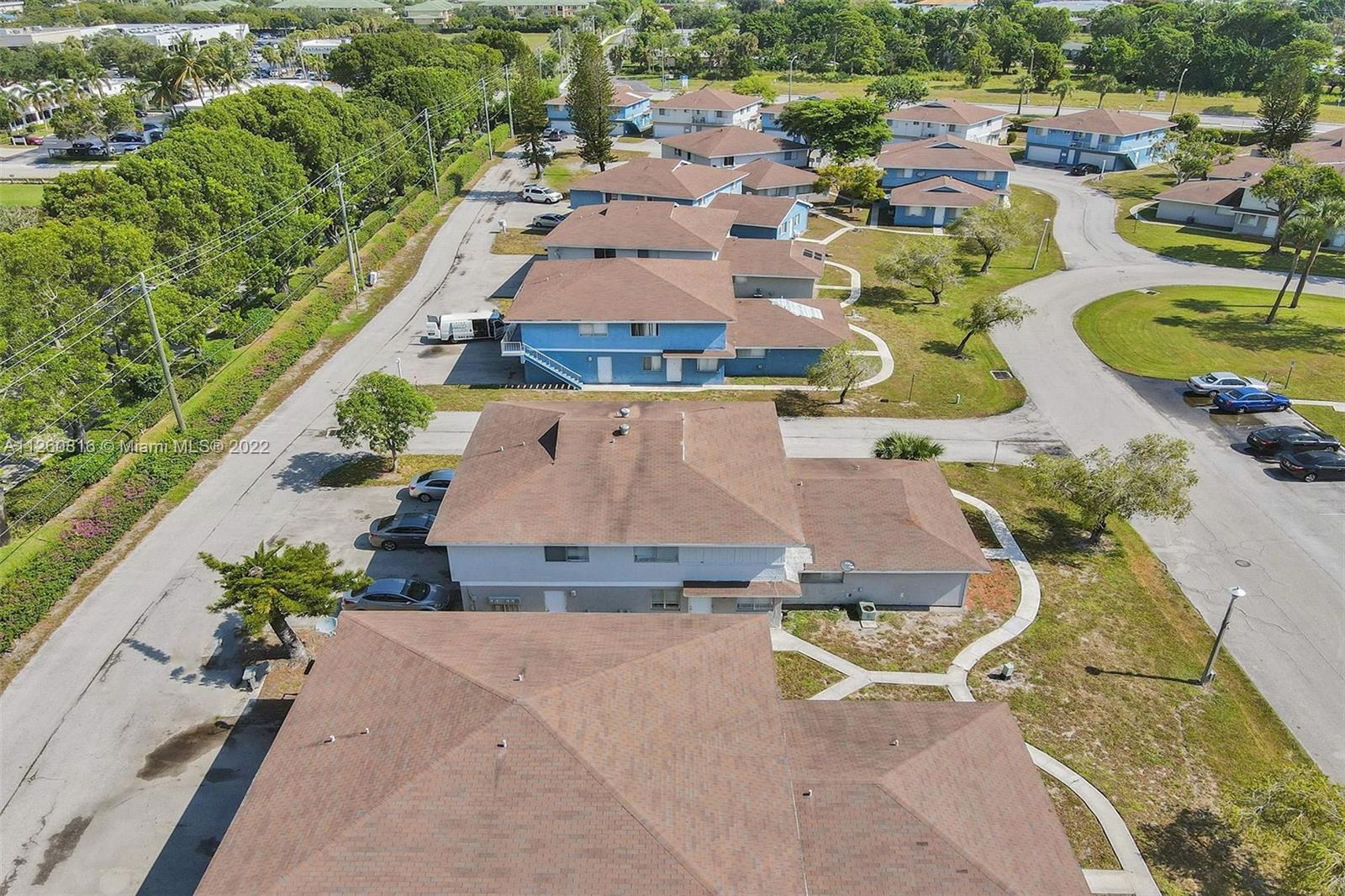 TIFFANY LAKE CONDO PH 3 - Residential