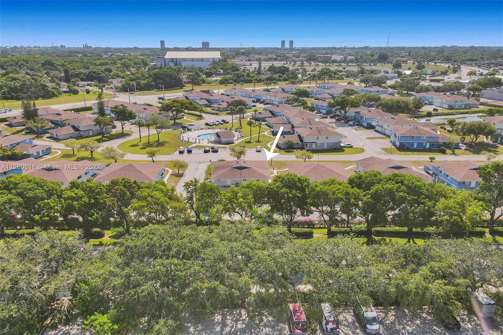 TIFFANY LAKE CONDO PH 3 - Residential
