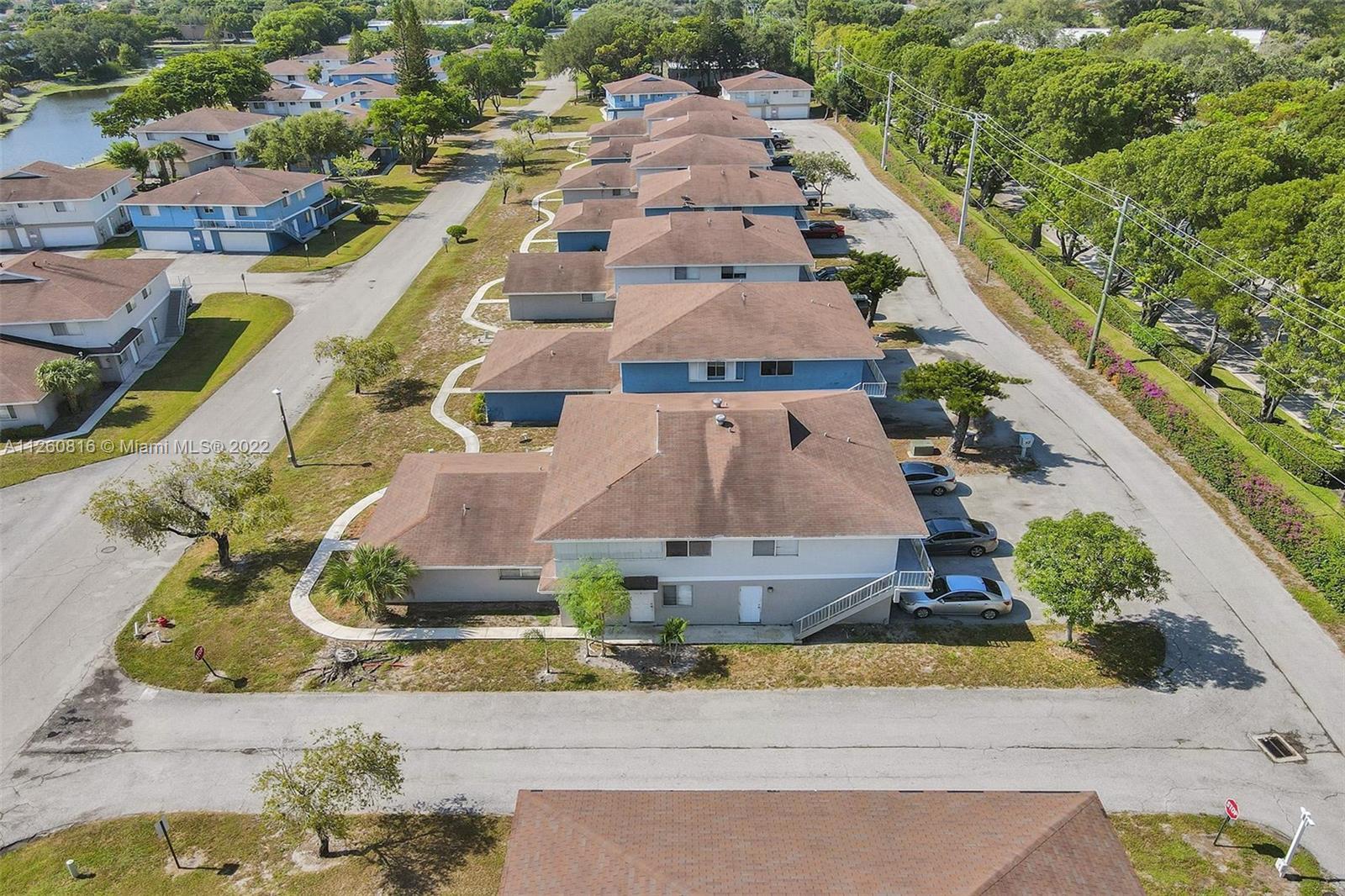 TIFFANY LAKE CONDO PH 3 - Residential
