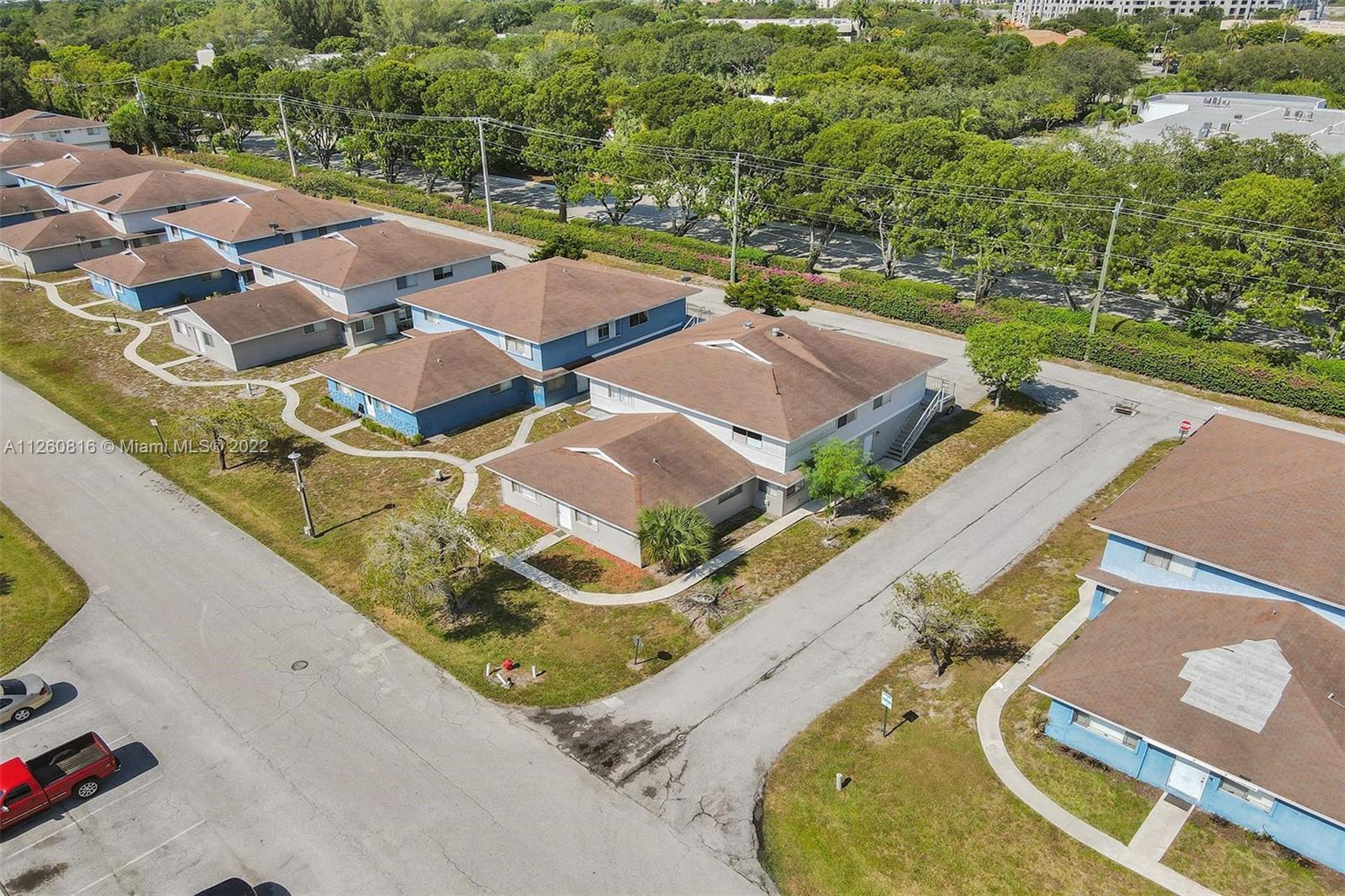 TIFFANY LAKE CONDO PH 3 - Residential
