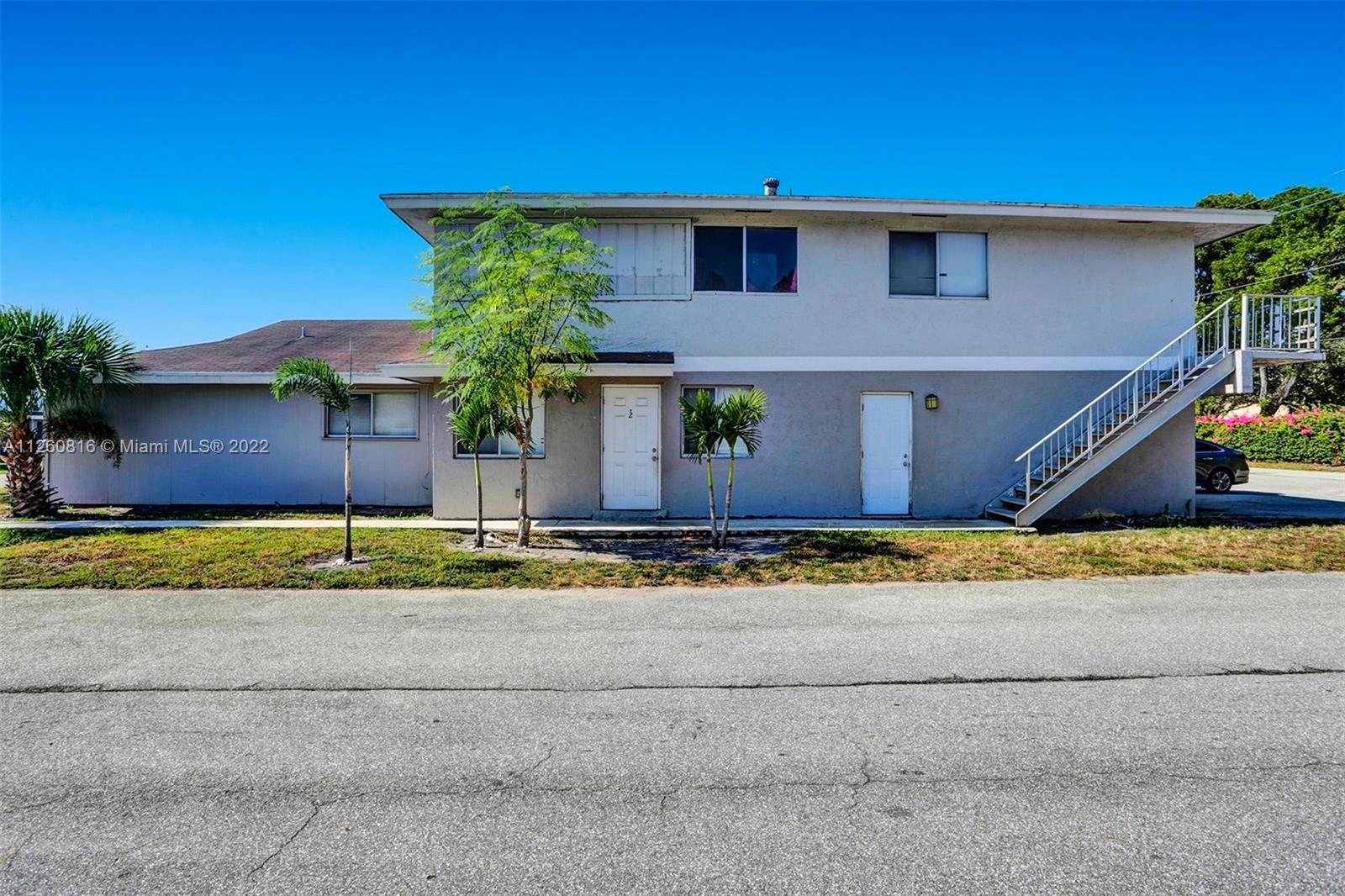 TIFFANY LAKE CONDO PH 3 - Residential