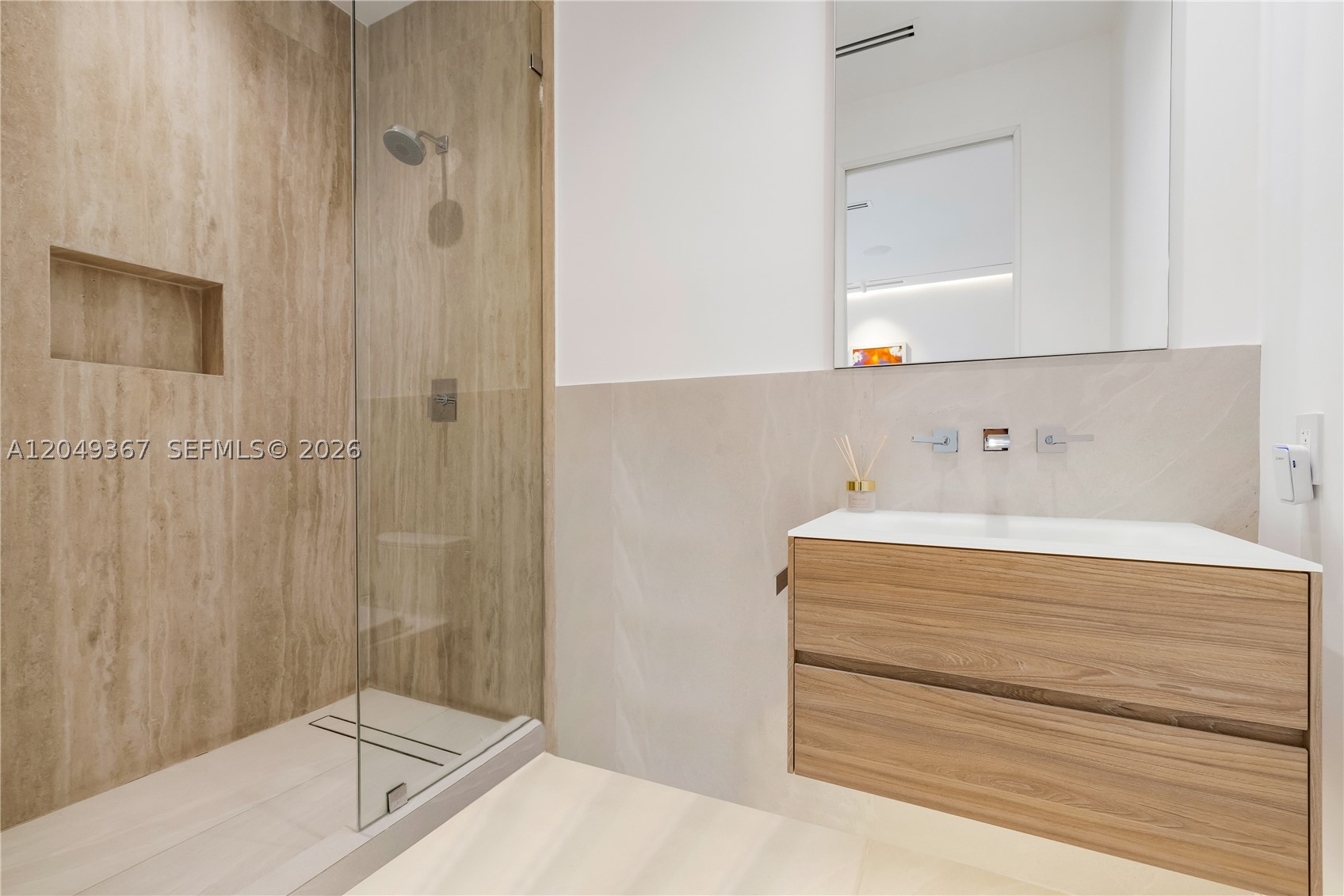 COCOPLUM SEC 2 PLAT B - Residential Lease
