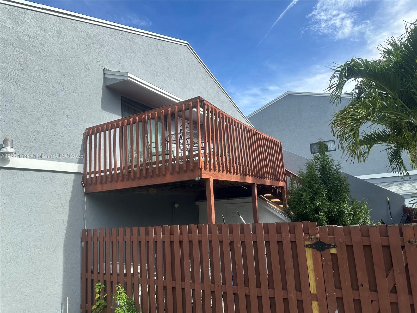 CROSSINGS OF BOYNTON BEAC - Residential