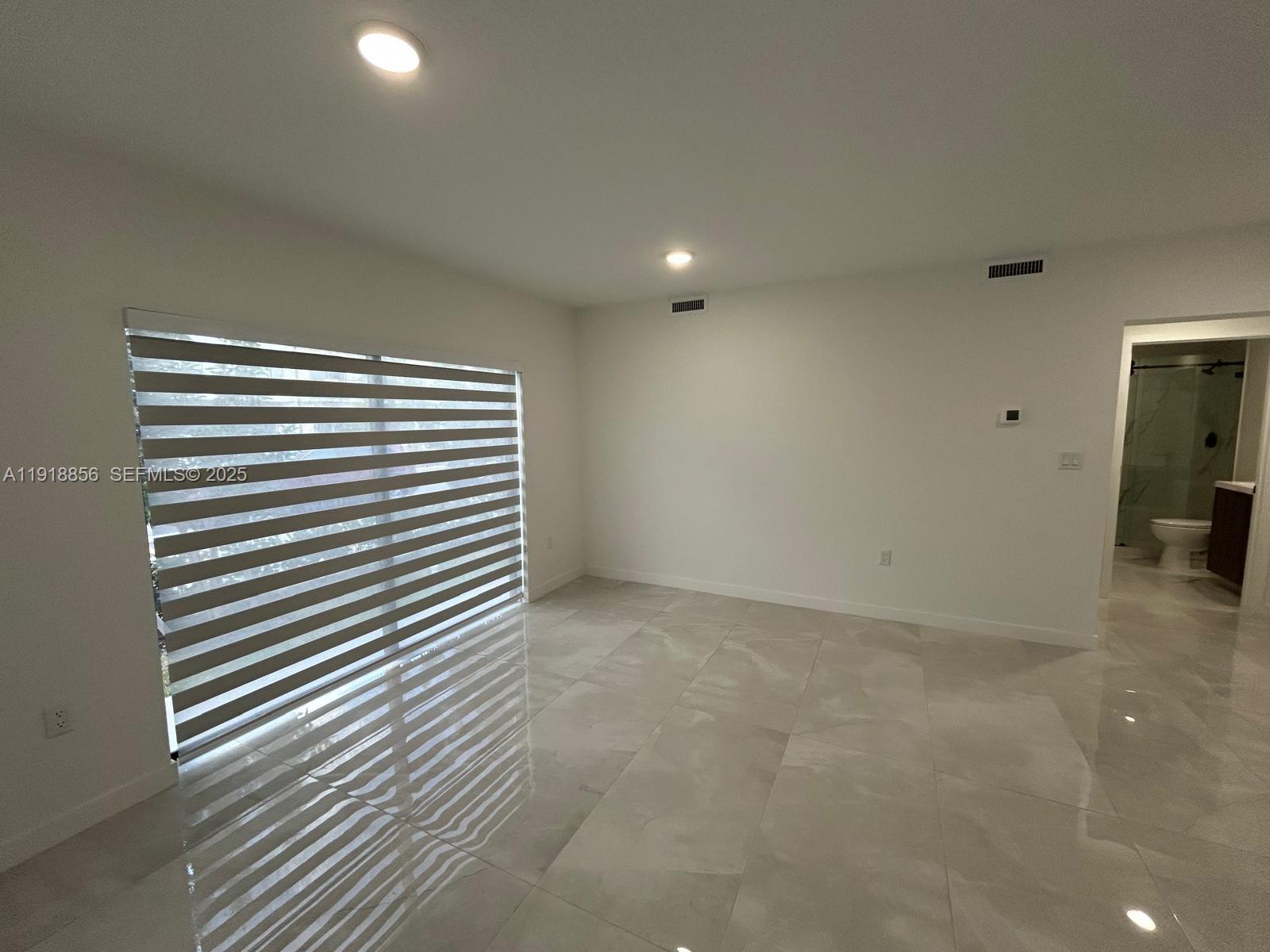 GRANDVILLE PLACE - Residential Lease