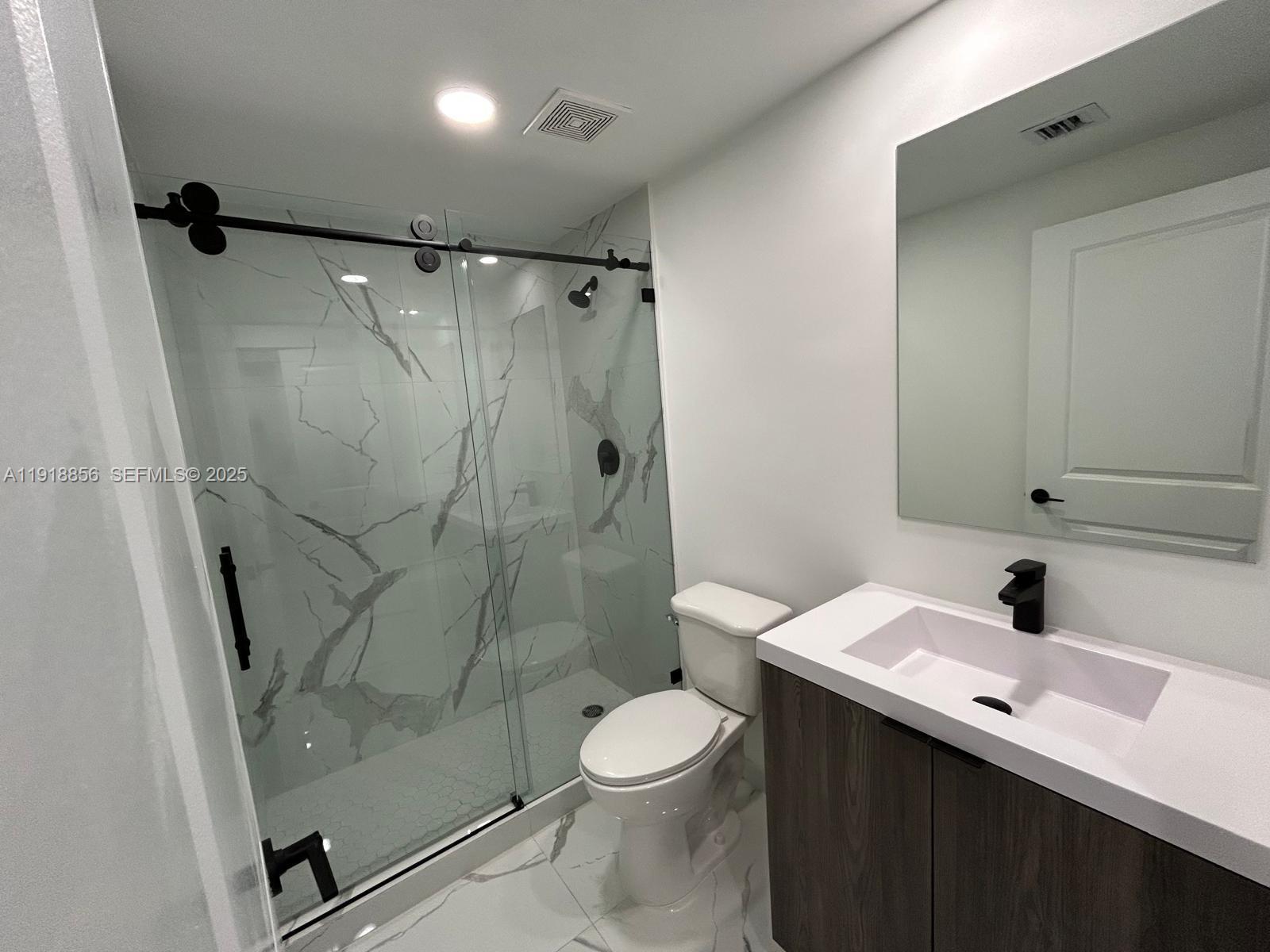 GRANDVILLE PLACE - Residential Lease
