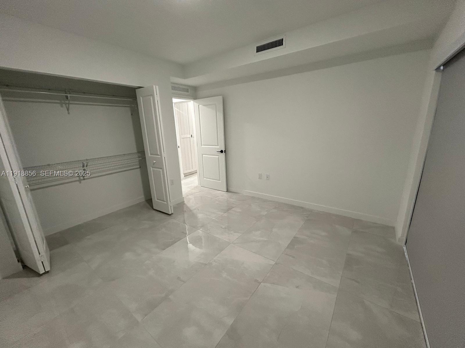 GRANDVILLE PLACE - Residential Lease