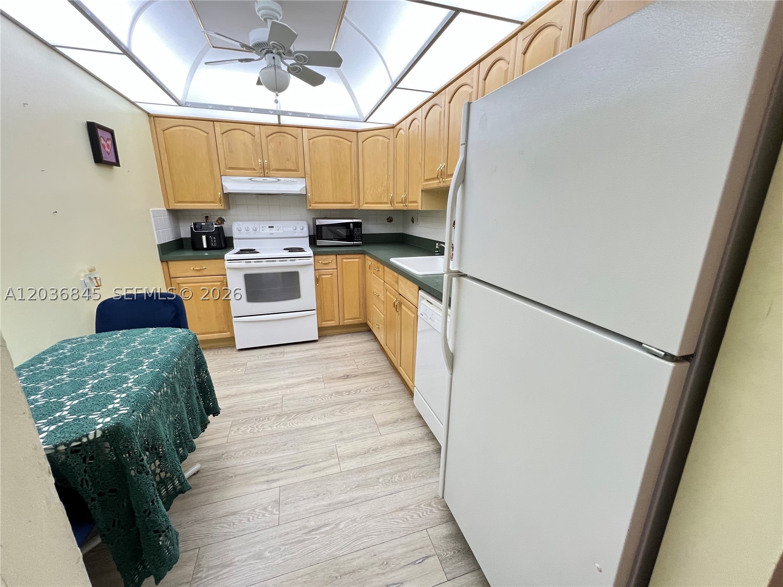 PARK PLACE CONDOMINIUM NO - Residential Lease