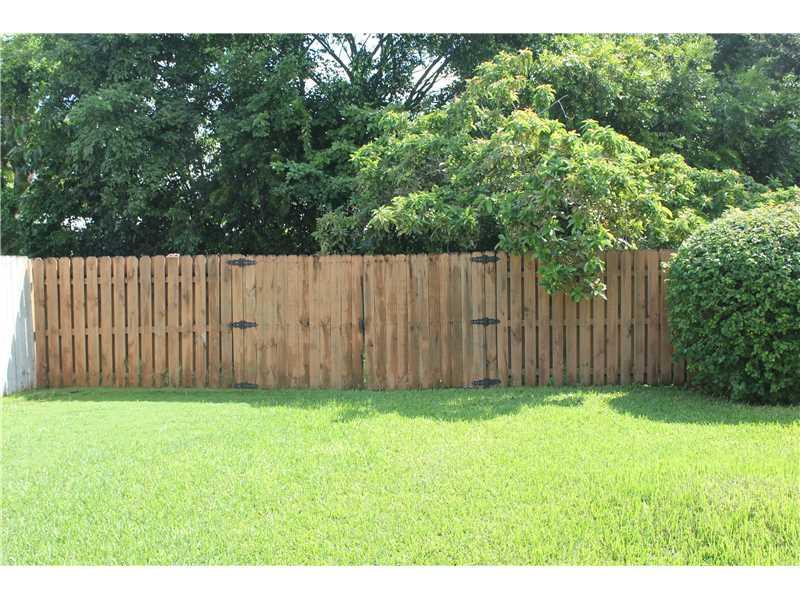 THOUSAND PINES - Residential
