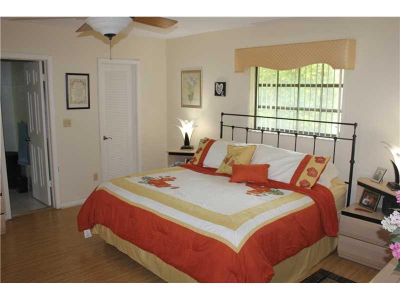 THOUSAND PINES - Residential