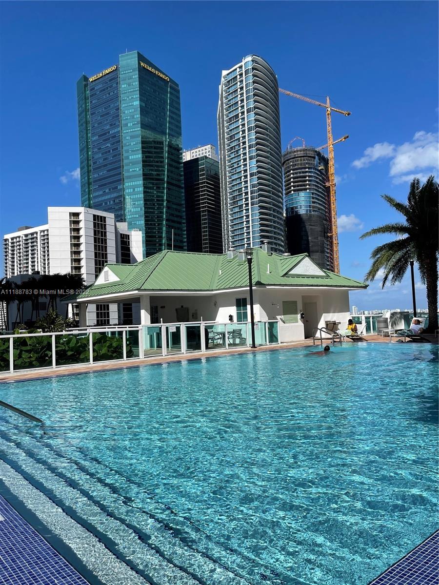 BRICKELL ON THE RIVER S T - Residential Lease