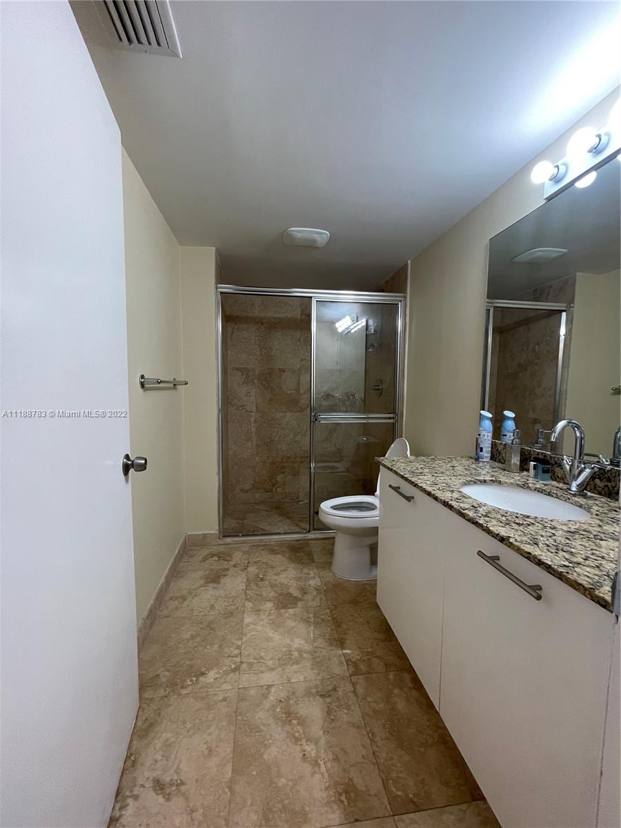 BRICKELL ON THE RIVER S T - Residential Lease