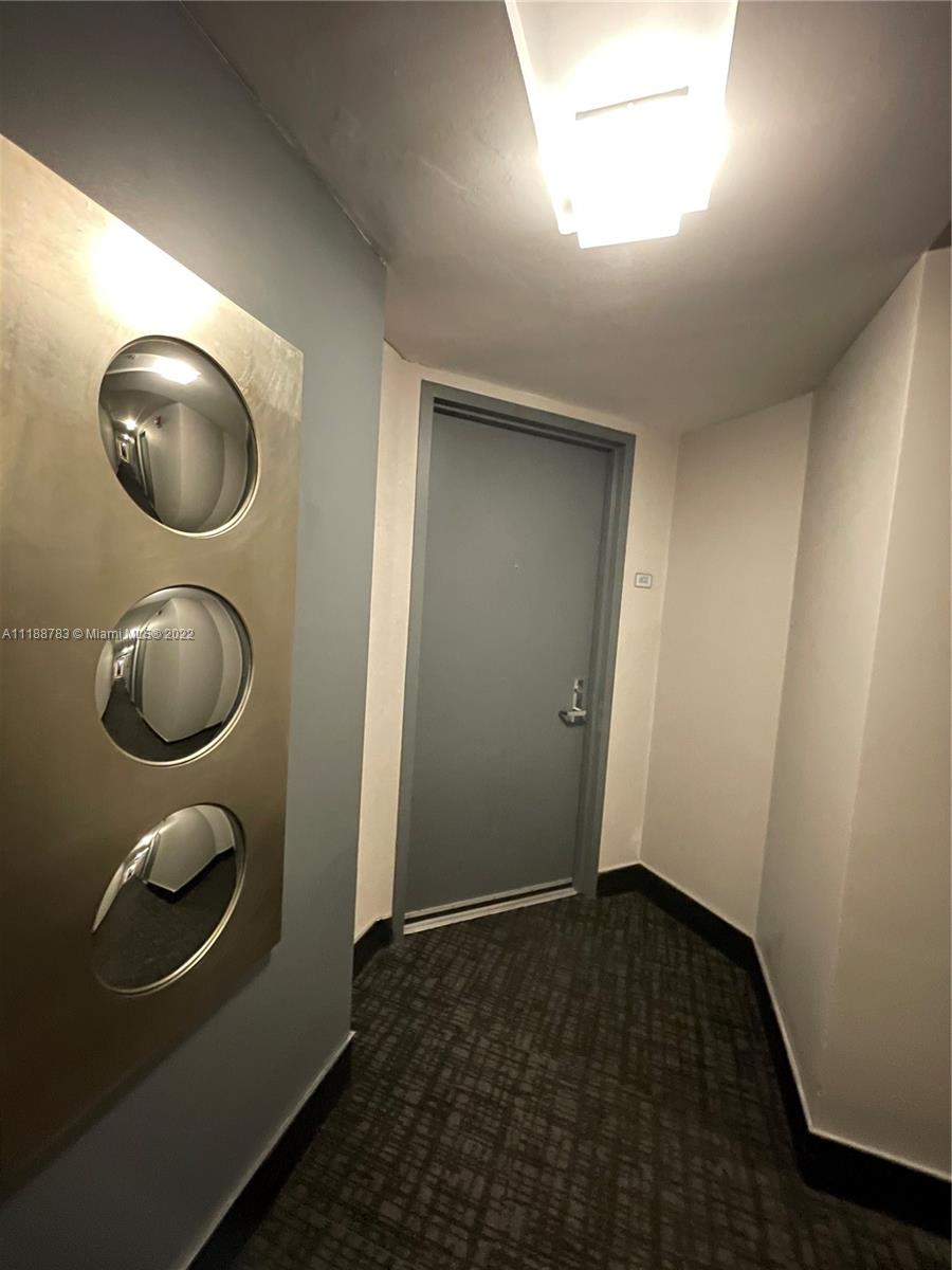 BRICKELL ON THE RIVER S T - Residential Lease
