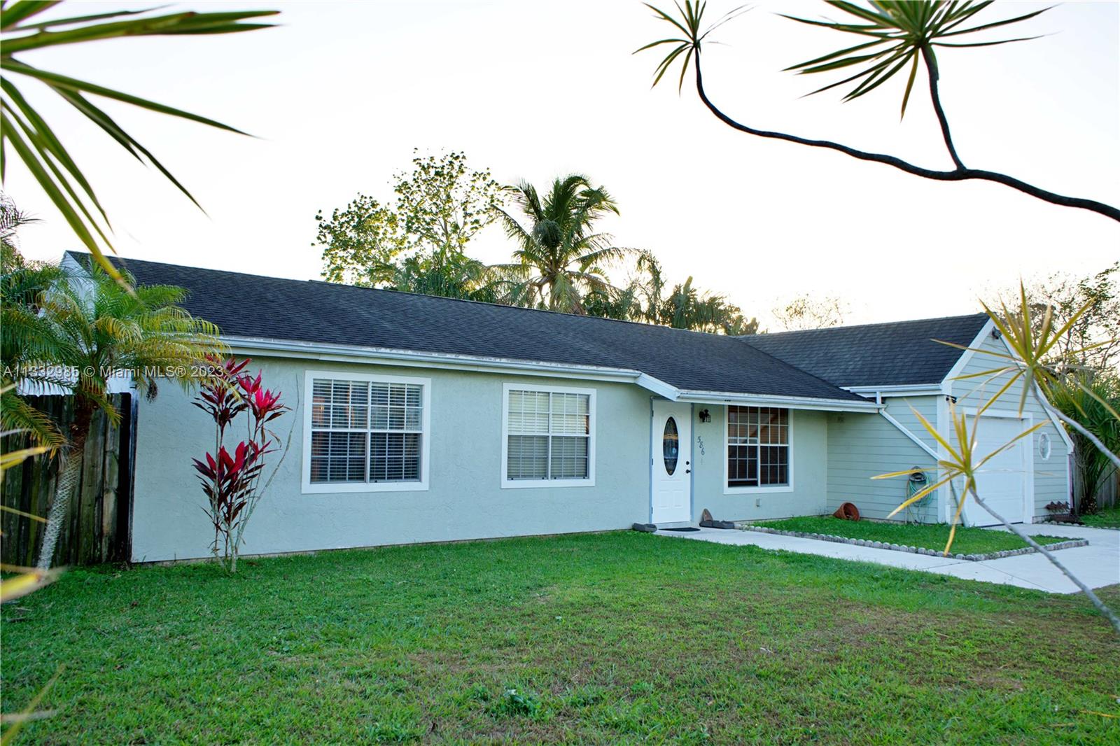 PORT ST LUCIE SECTION 13 - Residential