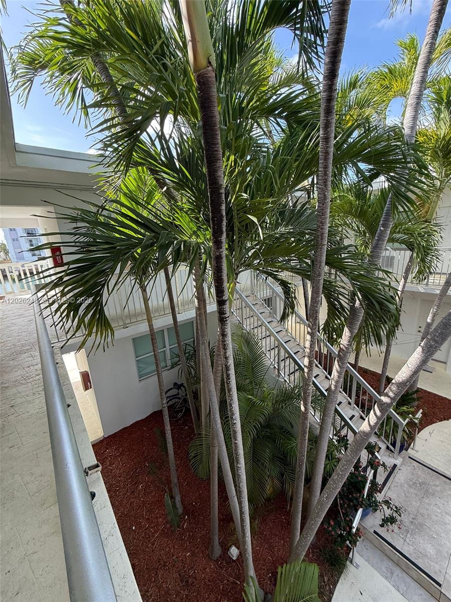 THE LOFTS AT TATUM CONDO - Residential Lease