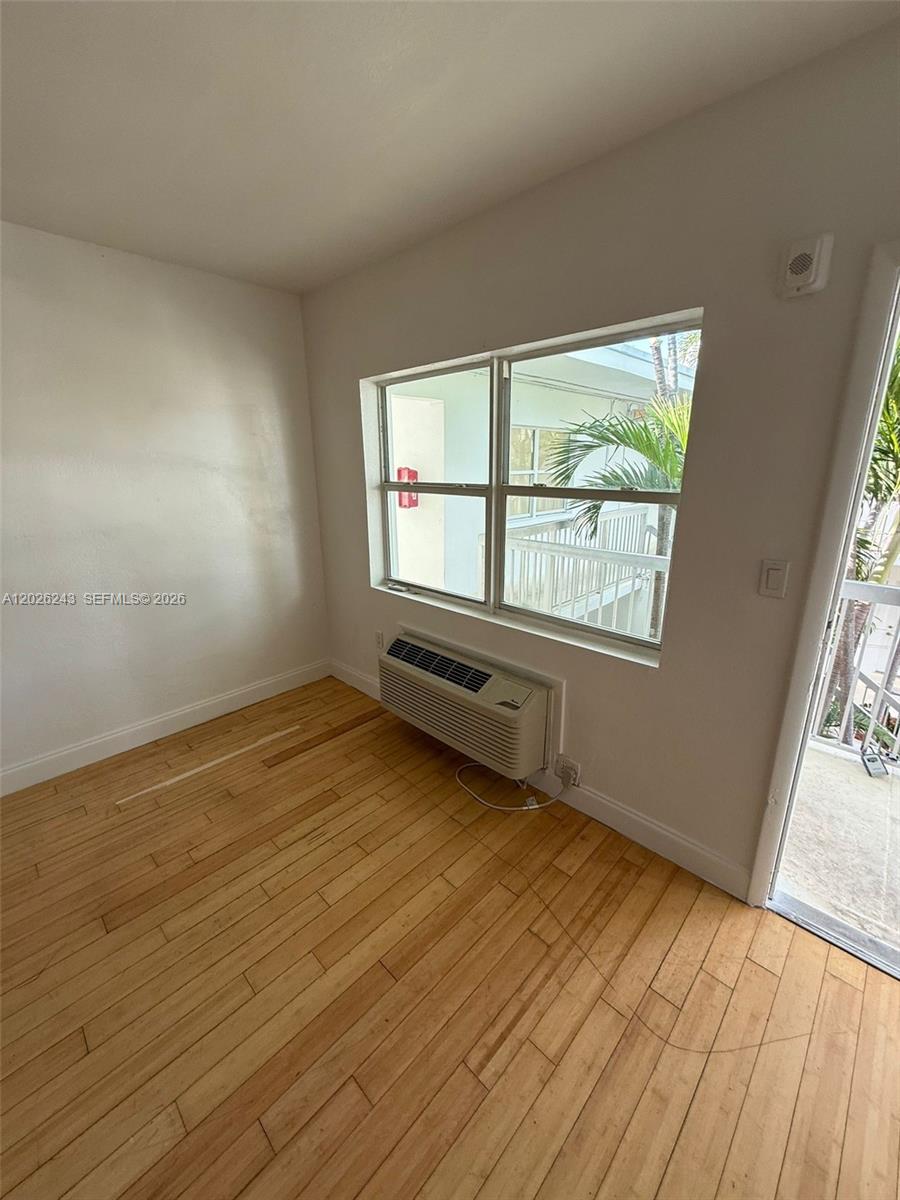 THE LOFTS AT TATUM CONDO - Residential Lease