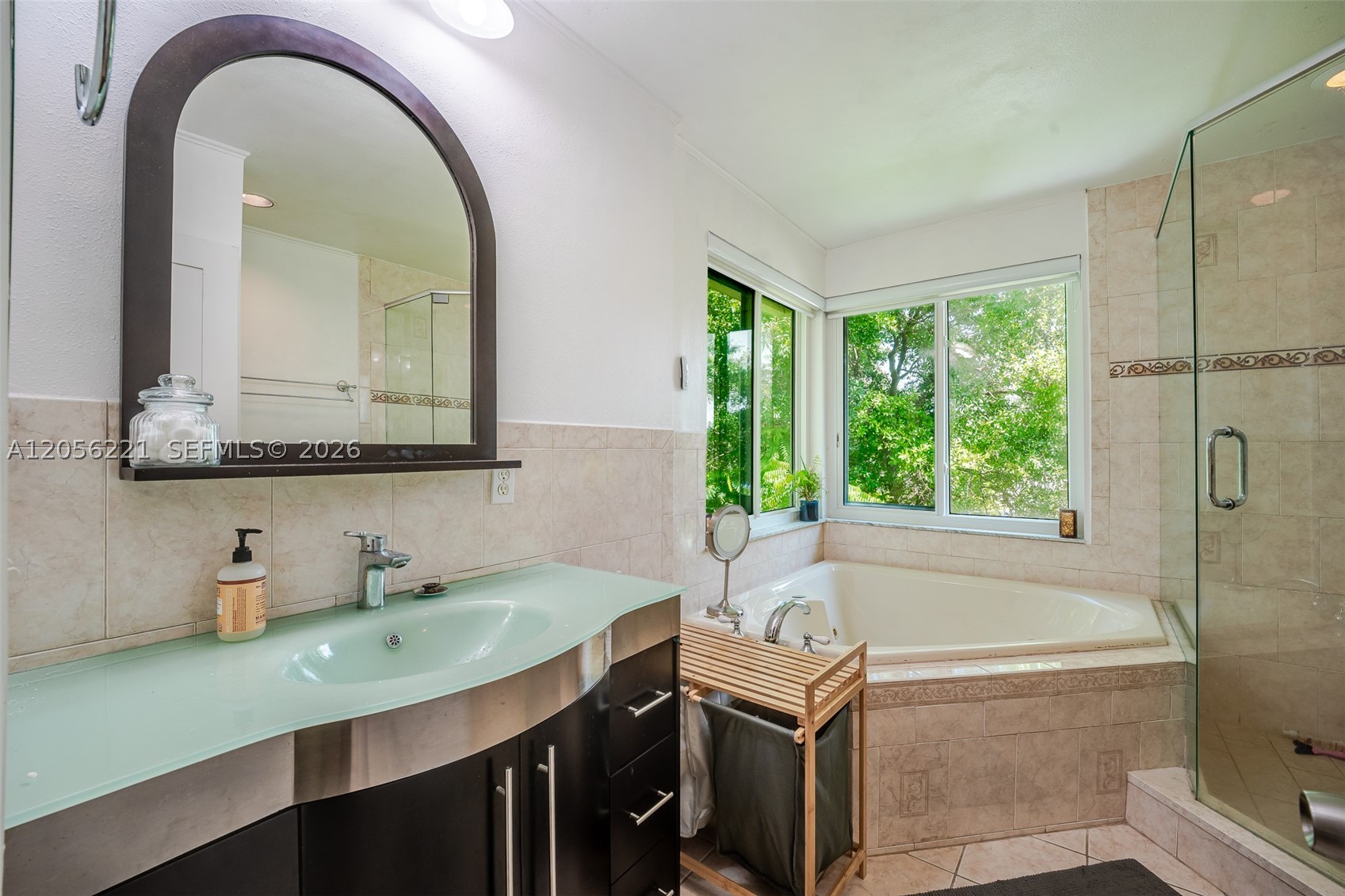 LYONS WEST - Residential