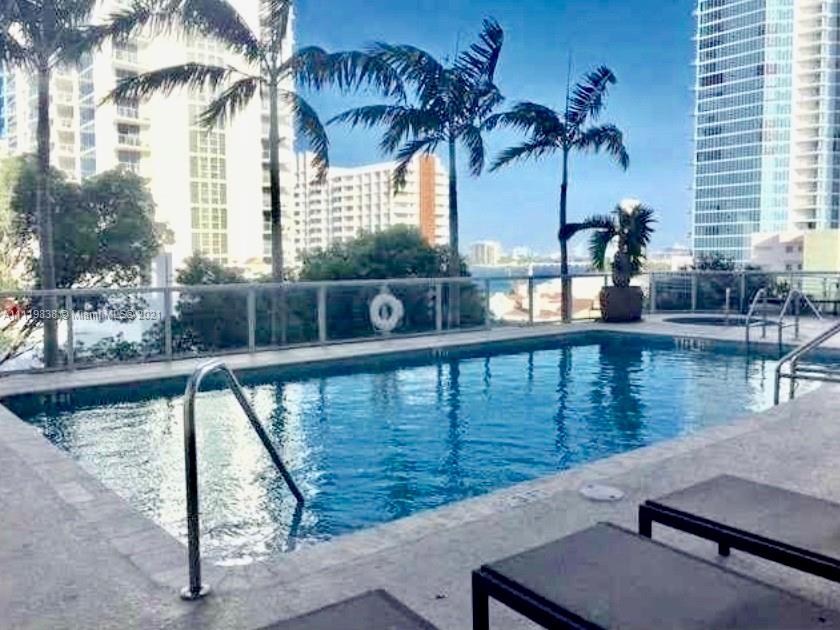 EDGEWATER LOFTS - Residential Lease