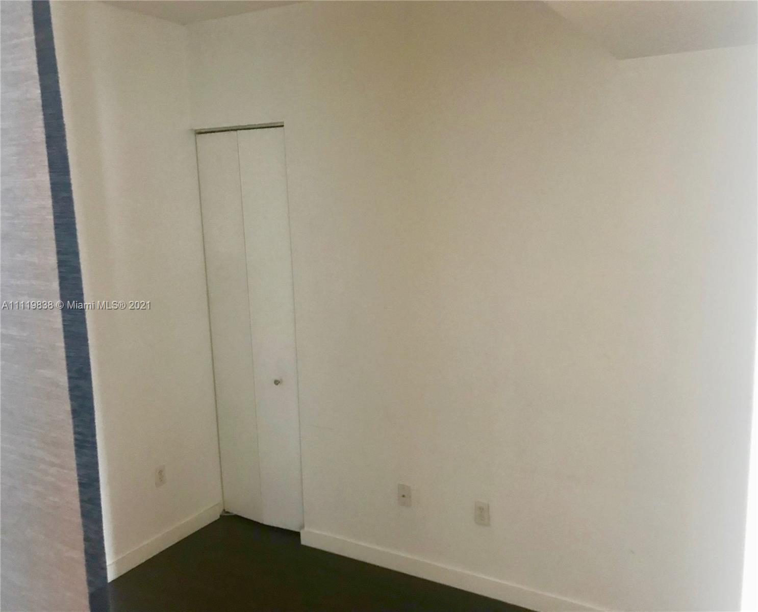 EDGEWATER LOFTS - Residential Lease
