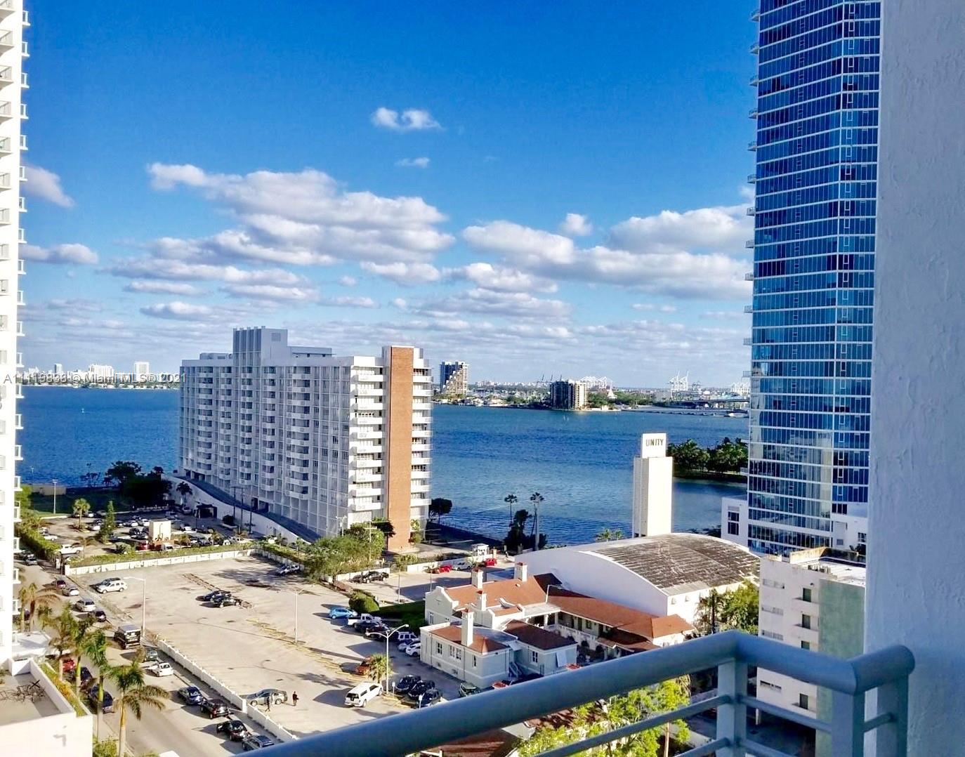 EDGEWATER LOFTS - Residential Lease