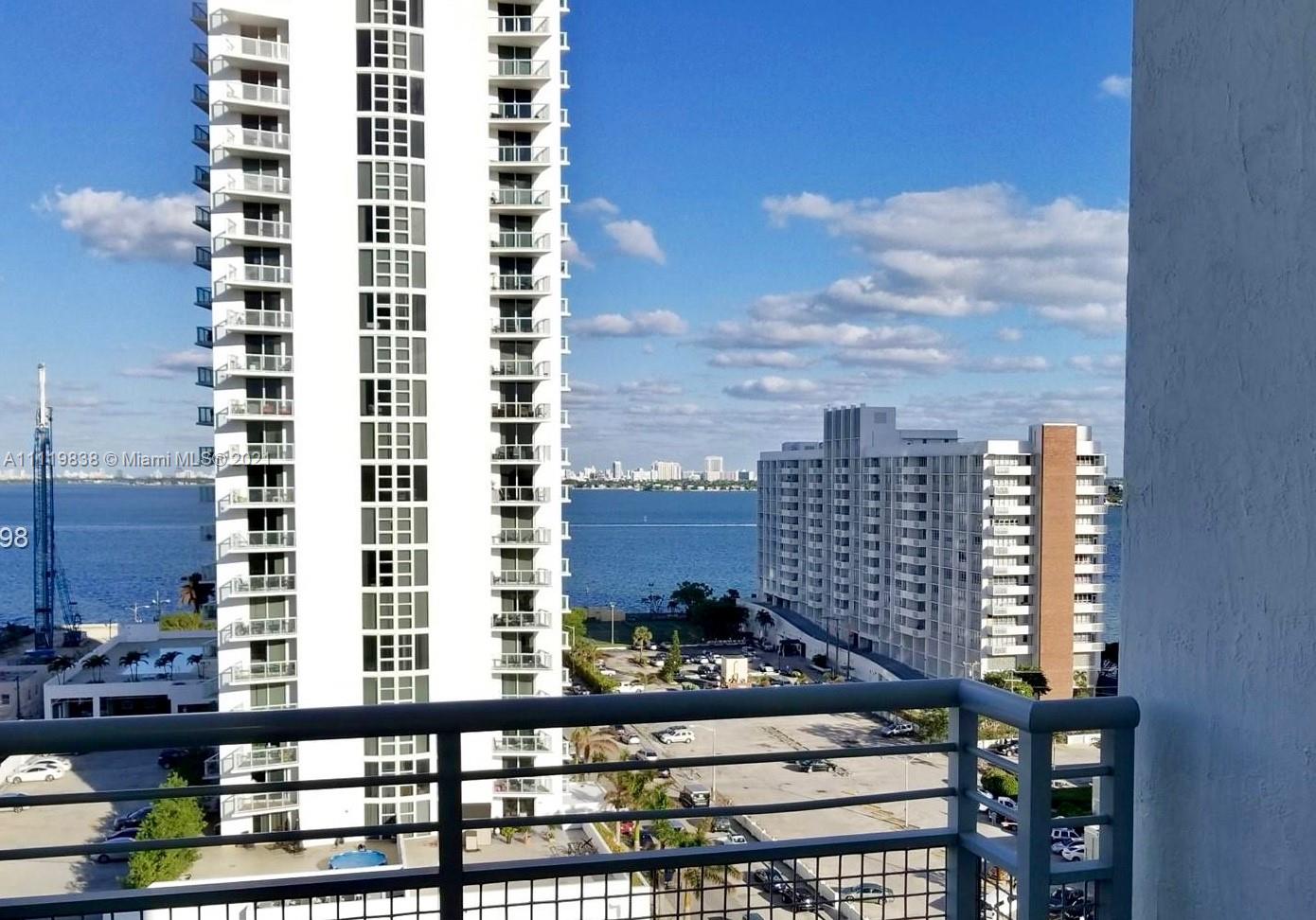 EDGEWATER LOFTS - Residential Lease