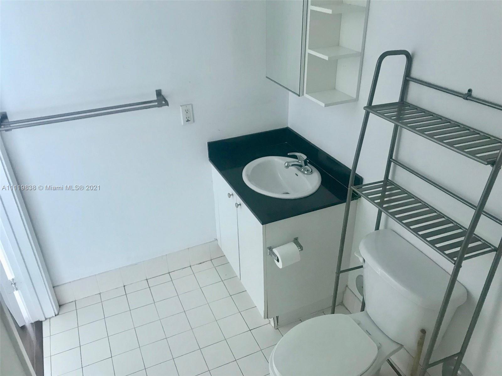 EDGEWATER LOFTS - Residential Lease