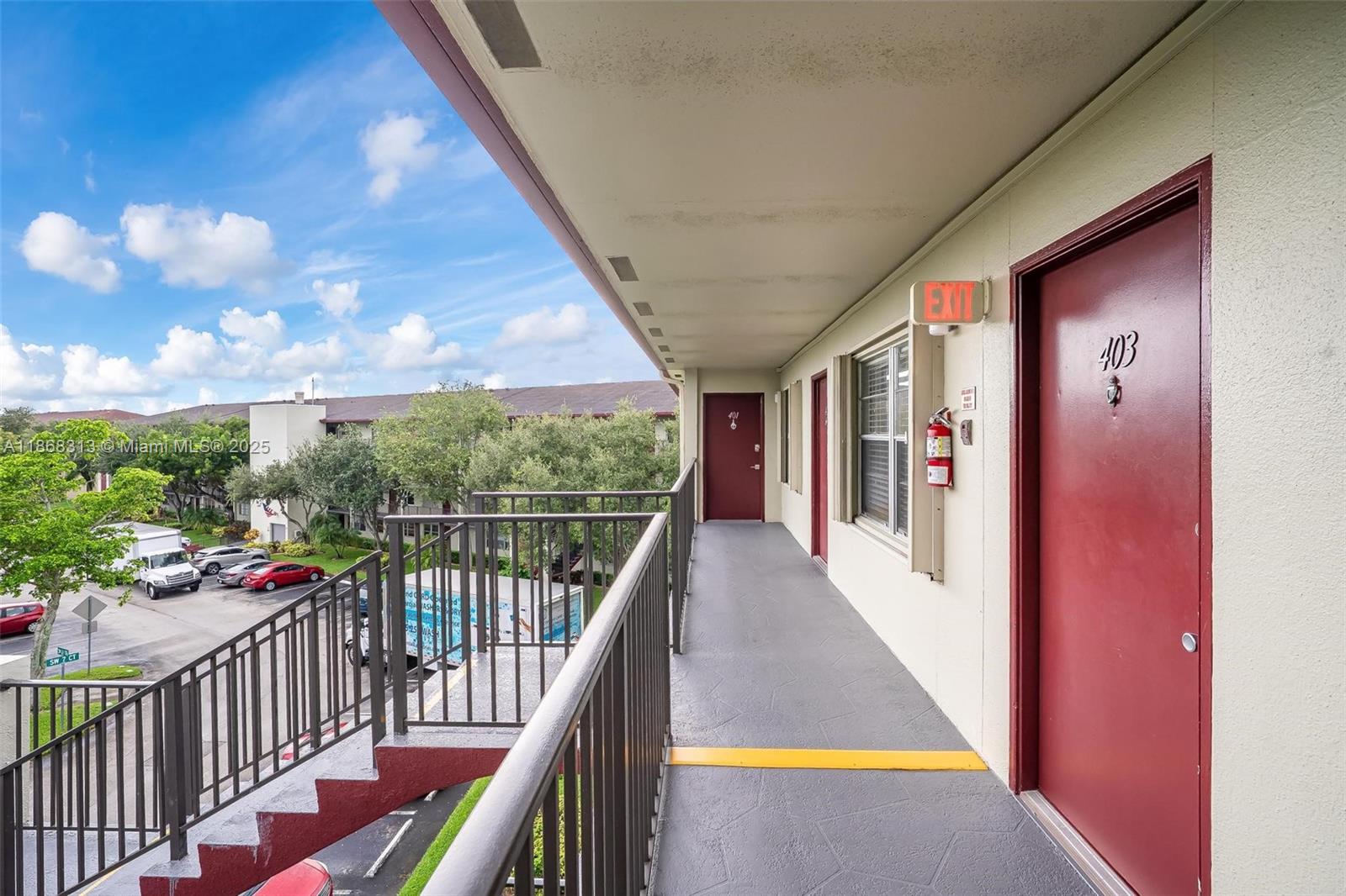 KINGSLEY AT CENTURY VILLA - Residential