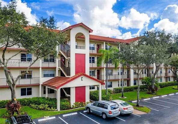 KINGSLEY AT CENTURY VILLA - Residential
