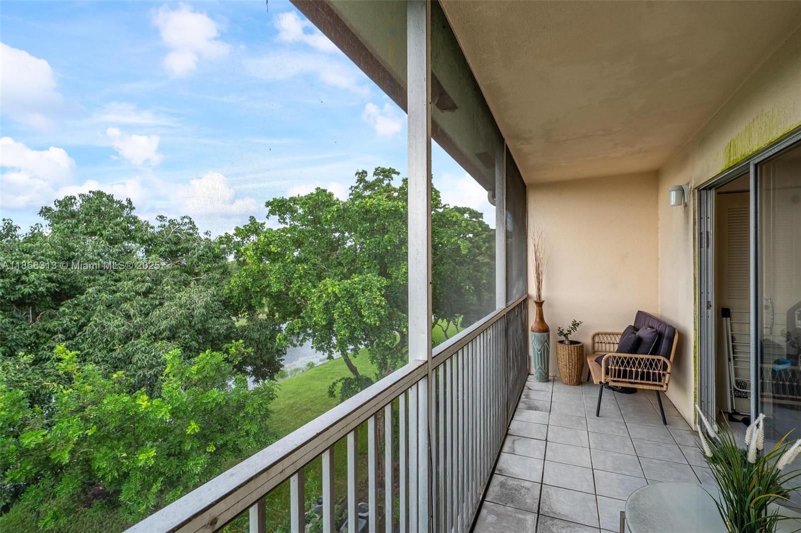 KINGSLEY AT CENTURY VILLA - Residential
