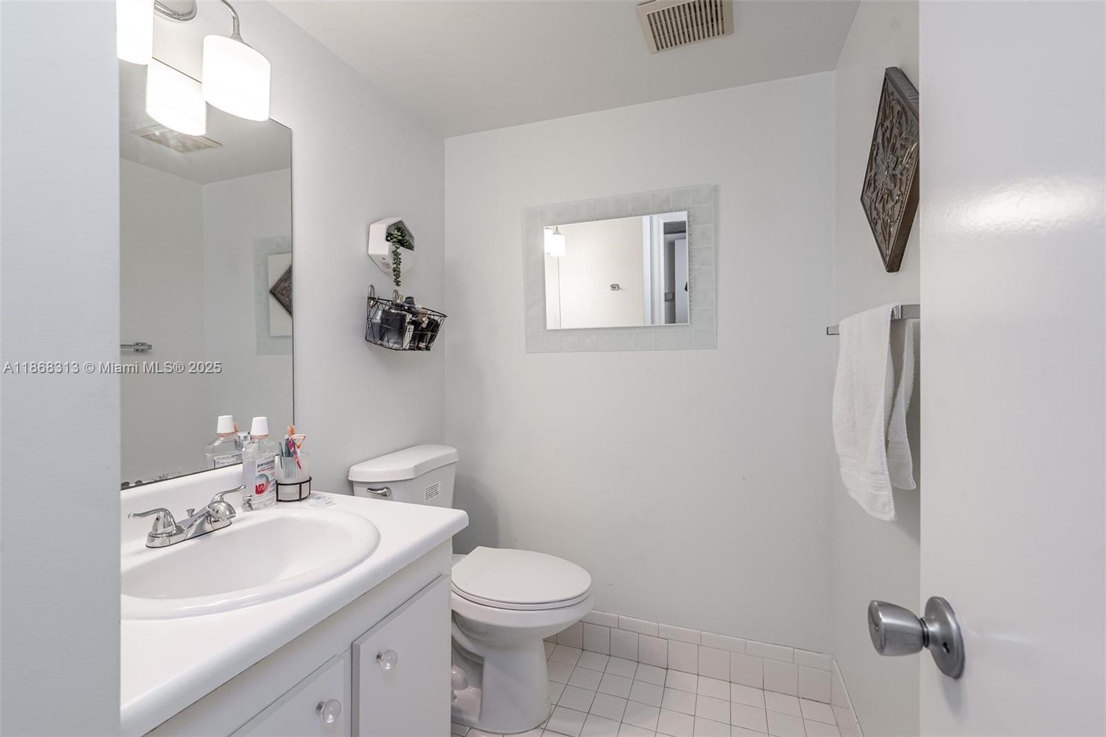 KINGSLEY AT CENTURY VILLA - Residential