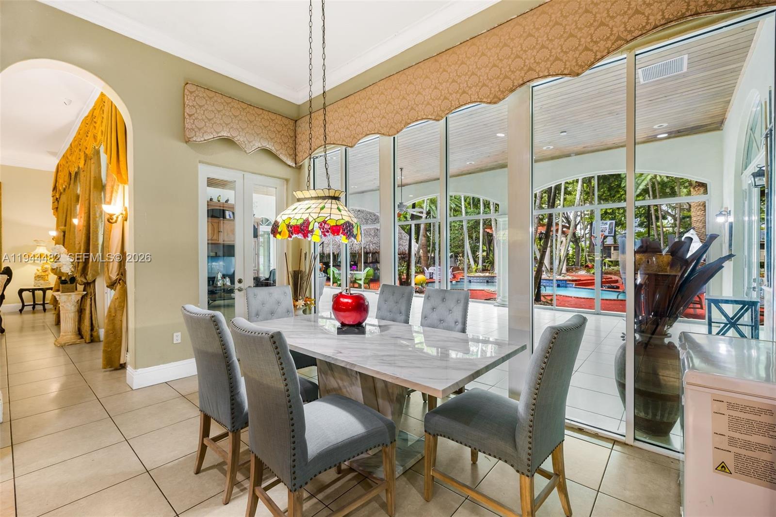 2300 ESTATES - 1 ACRE - Residential