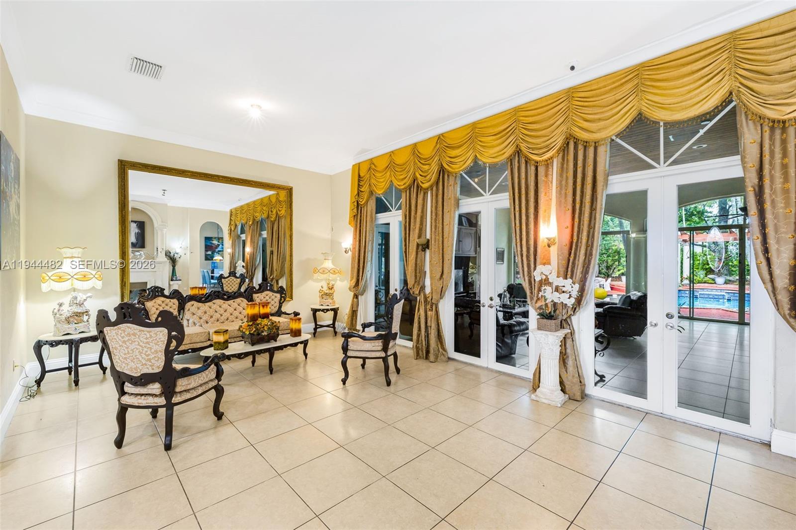 2300 ESTATES - 1 ACRE - Residential