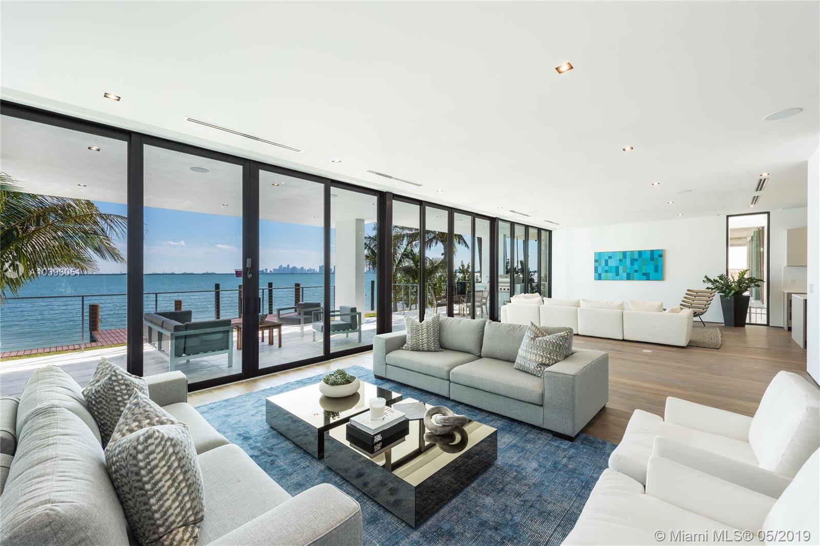 TREASURE ISLAND - Residential