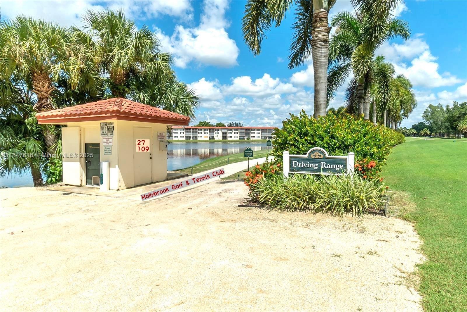 HOLLYBROOK GOLF AND TENNIS - Residential Lease