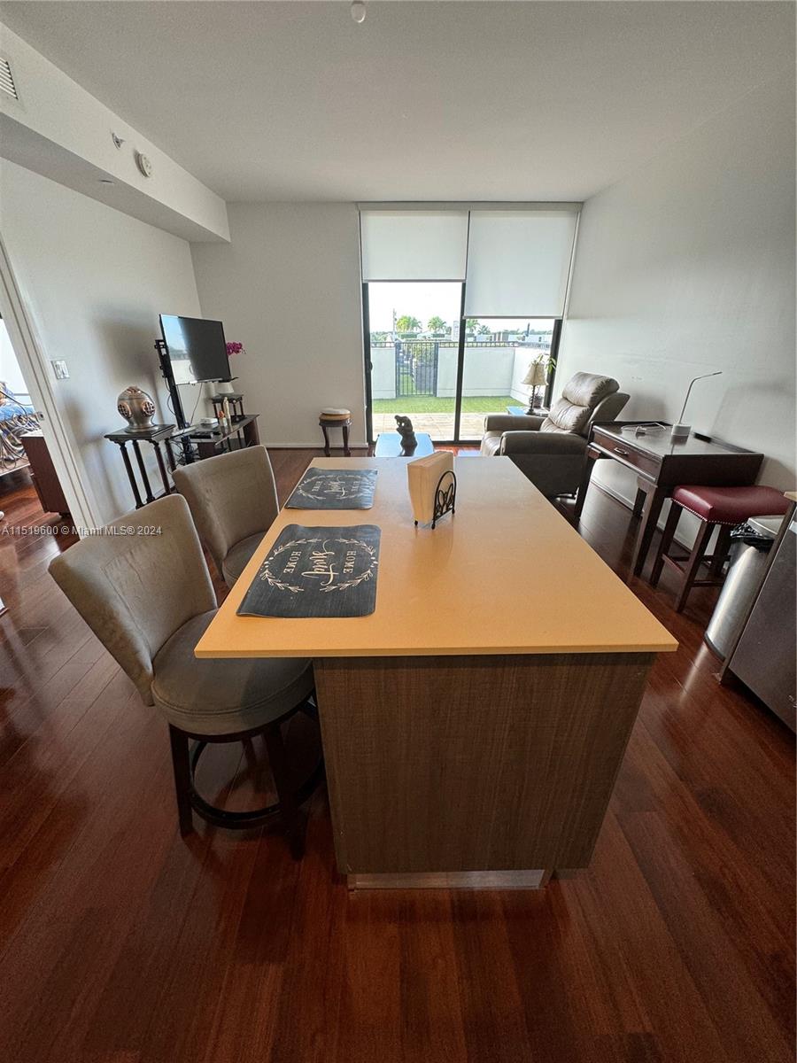 5252 PASEO CONDO - Residential