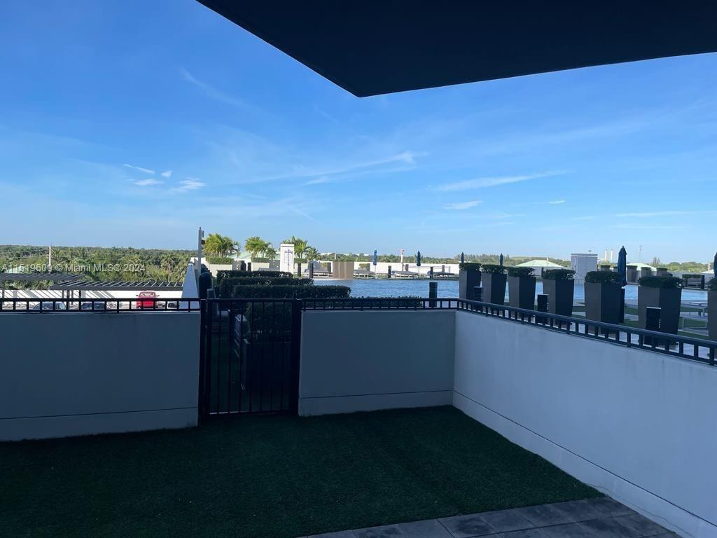 5252 PASEO CONDO - Residential