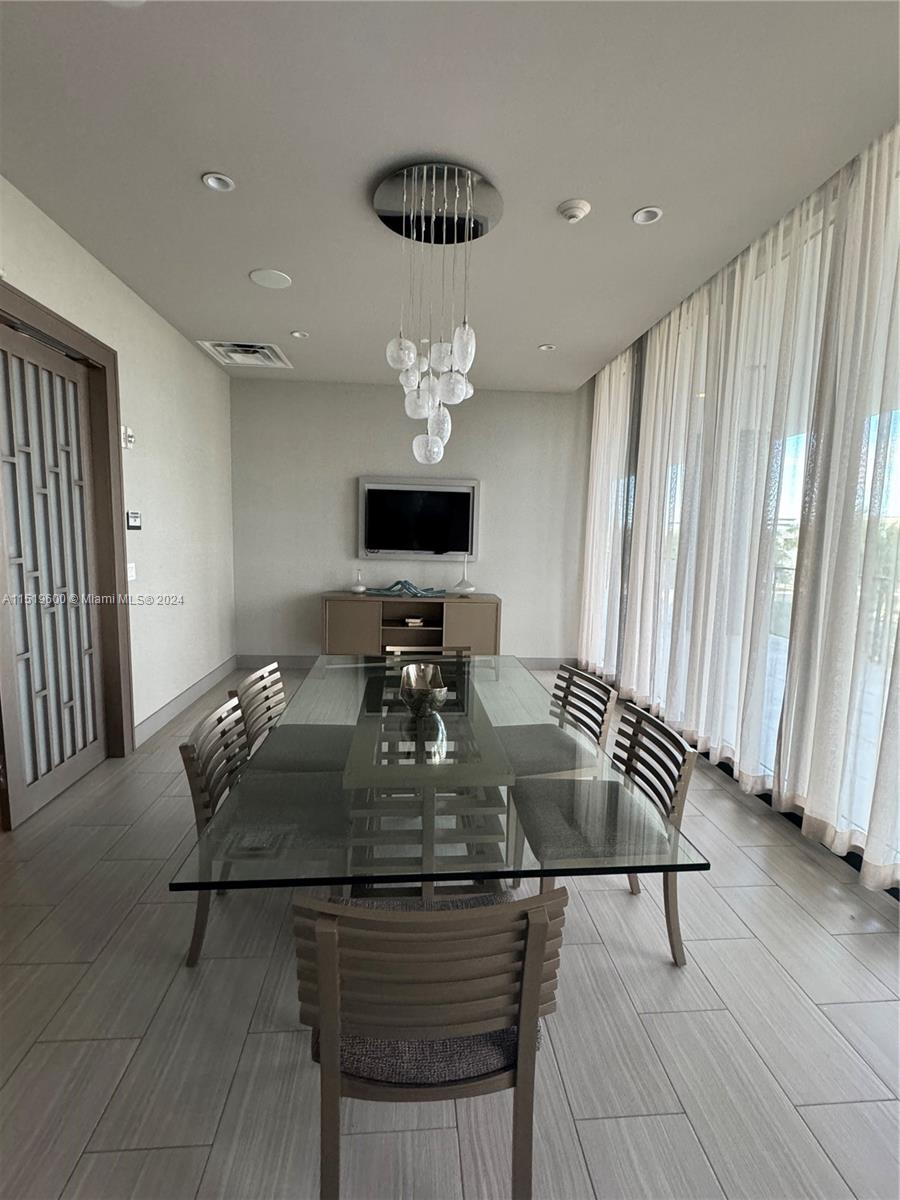 5252 PASEO CONDO - Residential