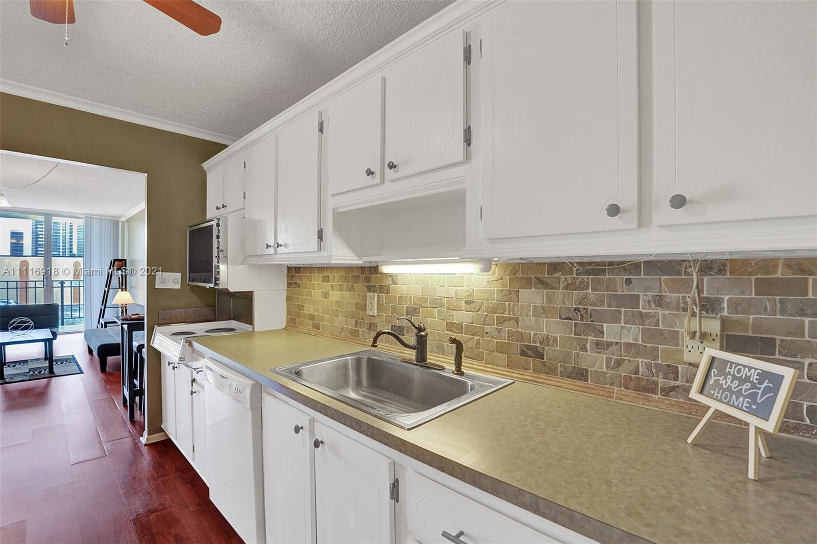 CONTINENTAL CONDO - Residential Lease