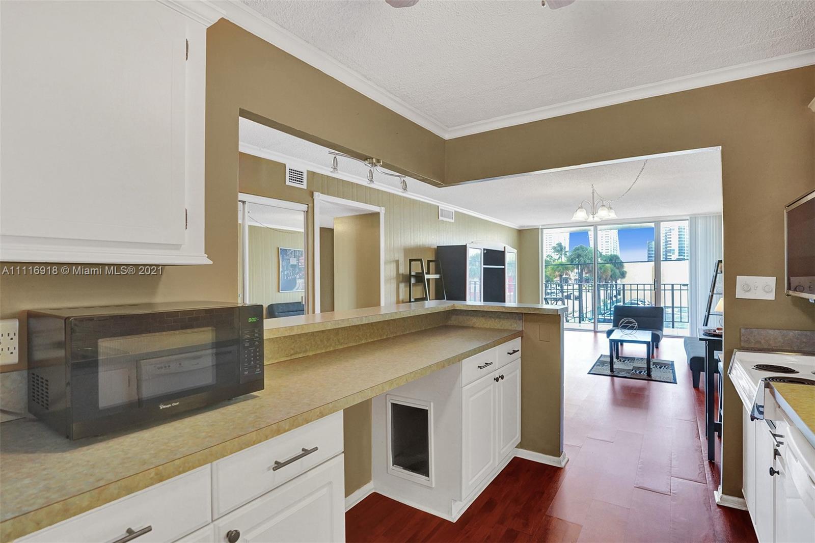 CONTINENTAL CONDO - Residential Lease