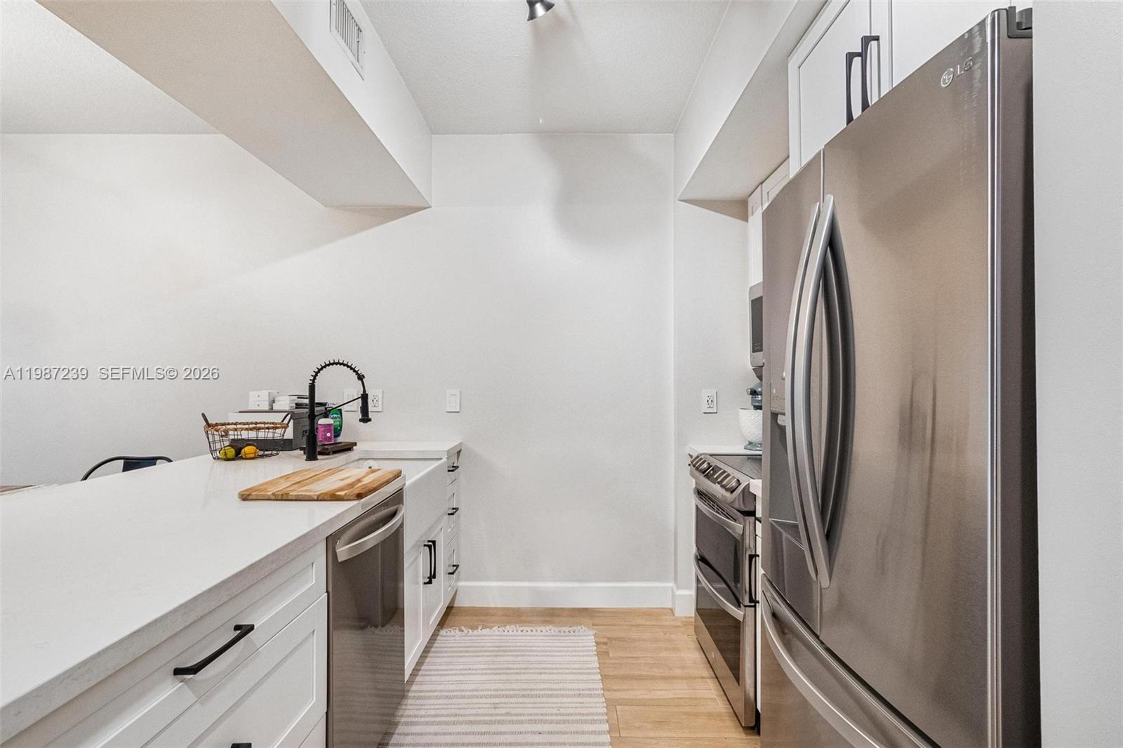 DOWNTOWN DADELAND CONDO N - Residential