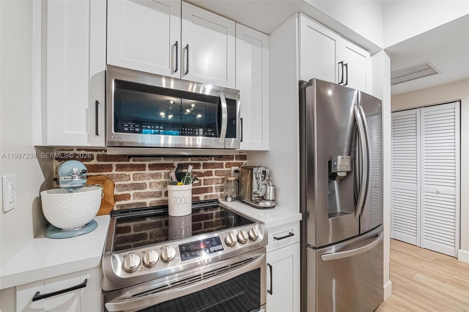 DOWNTOWN DADELAND CONDO N - Residential