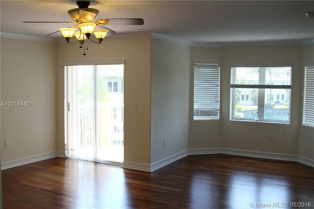 AVENTURA LAKES - PHASE II - Residential Lease