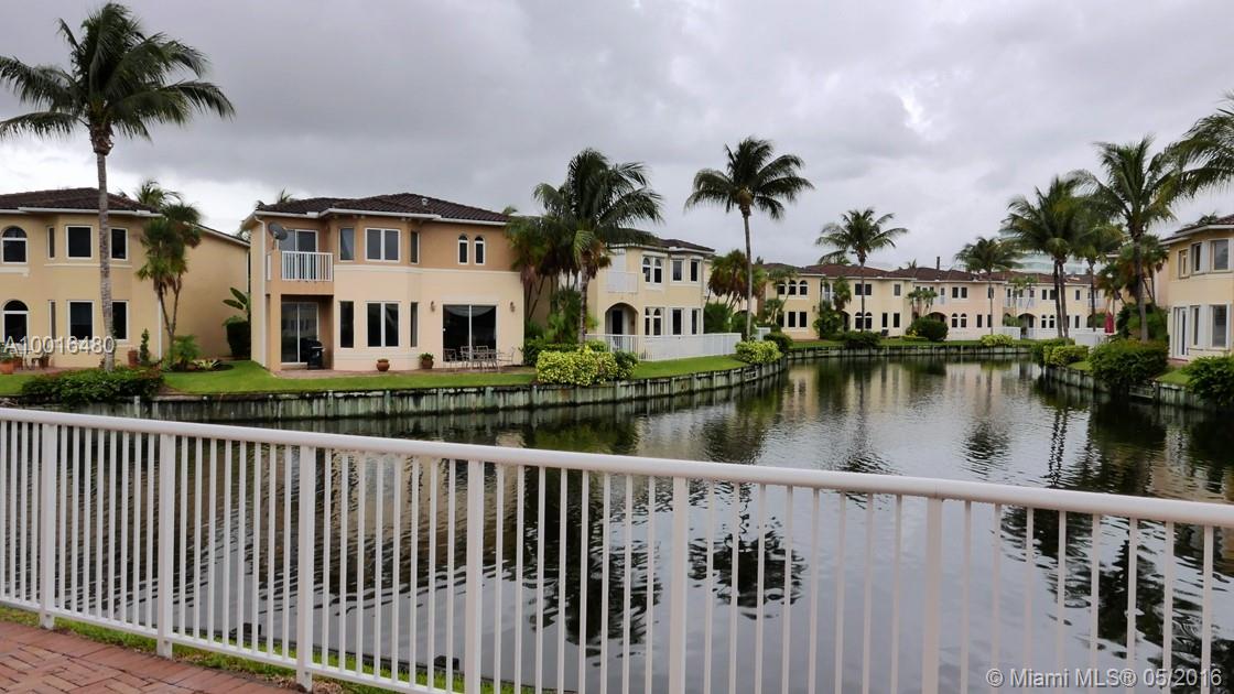 AVENTURA LAKES - PHASE II - Residential Lease
