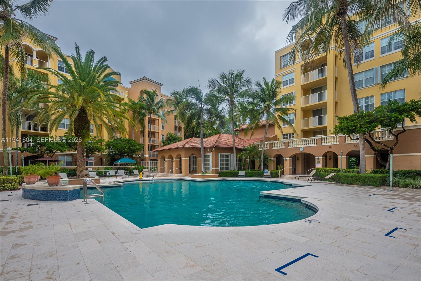 THE YACHT CLUB AT AVENTUR - Residential