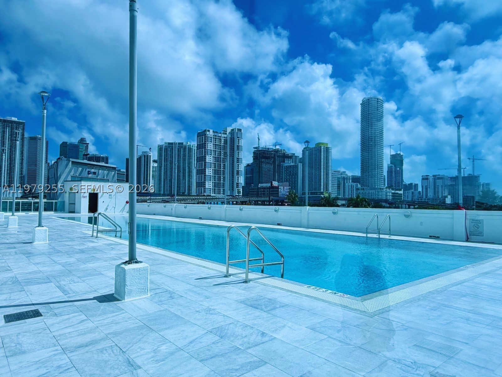 NEO LOFTS CONDO - Residential